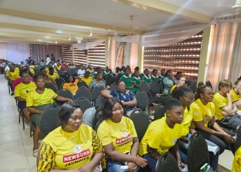 Pediatric Unit holds family meeting to commemorate newborn jaundice awareness month